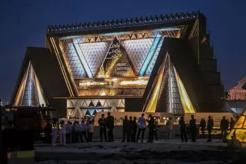 مقال عن المتحف المصري الكبير